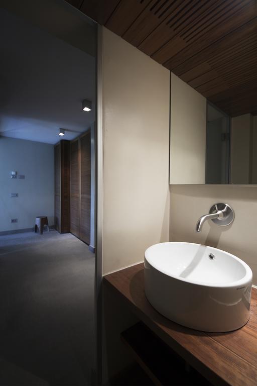 Suite & Pool-Como House-160 Mt-Private Indoor Swimming Pool, Heated All Year-Private Covered Parking-Private Garden And Terrace-Fully Equipped Kitchen Exterior foto